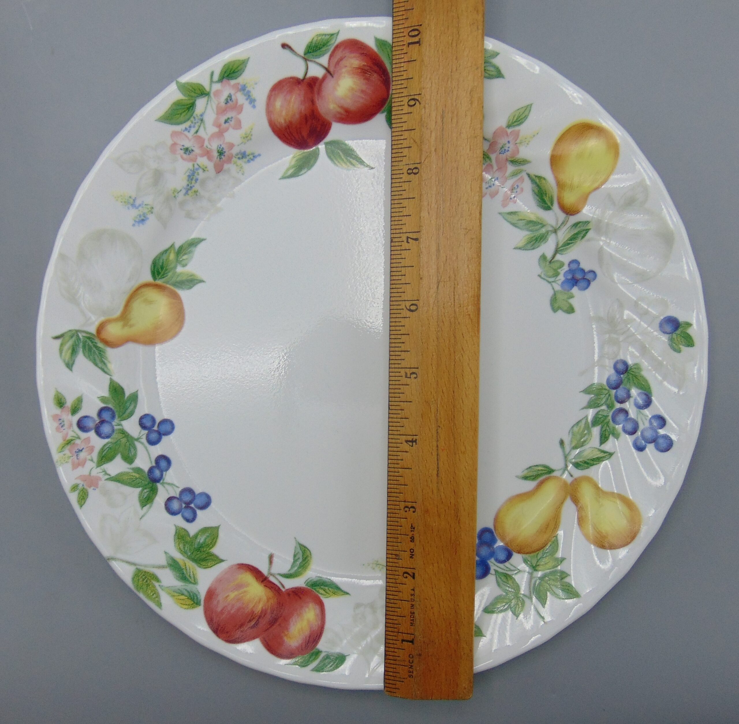 Lot of 4 Corning Ware Corelle Chutney Dinner Plates