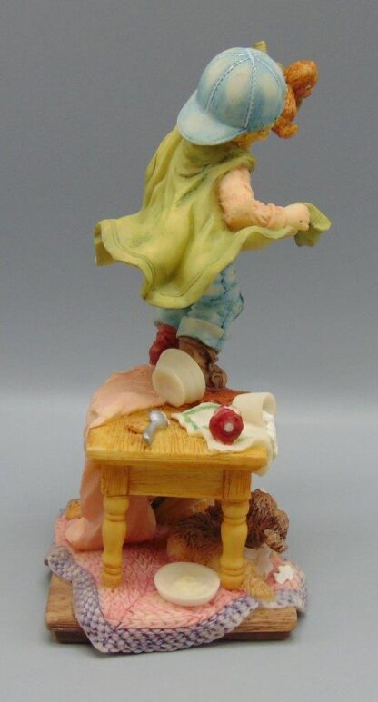 Enesco Presents Laura's Attic Limited Edition Figure by Karen Hahn "Mom, I'm Done With Lunch" 1993 - Image 5