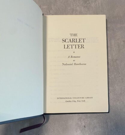 International Collectors Library The Scarlet Letter Nathaniel Hawthorne William Morris Binding - Image 3